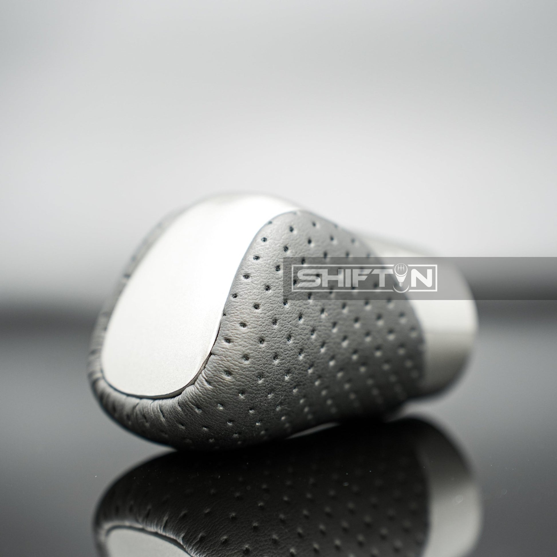 SHIFTIN Gear Shift Knob Shifter for Lexus ES GS GX-460 IS250 NX RC200t RX 300 350-h 450-hL 2014-2023 - UB715